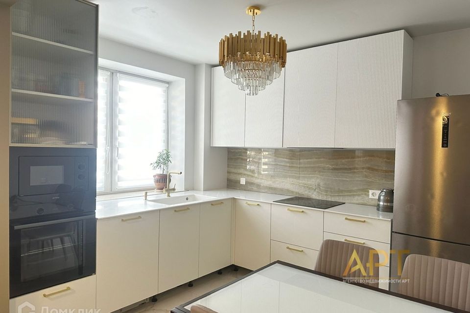 Продаётся 3-комнатная квартира, 85 м²