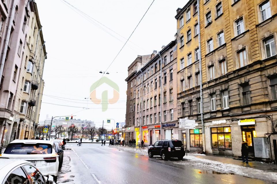 Продаётся 3-комнатная квартира, 71.7 м²