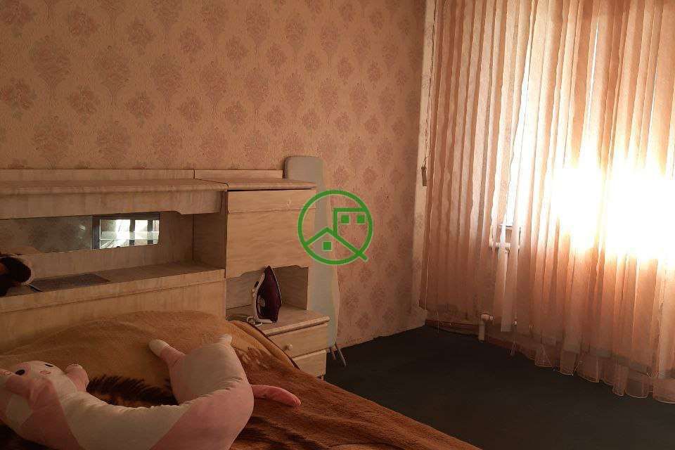 Продаётся 1-комнатная квартира, 37.9 м²