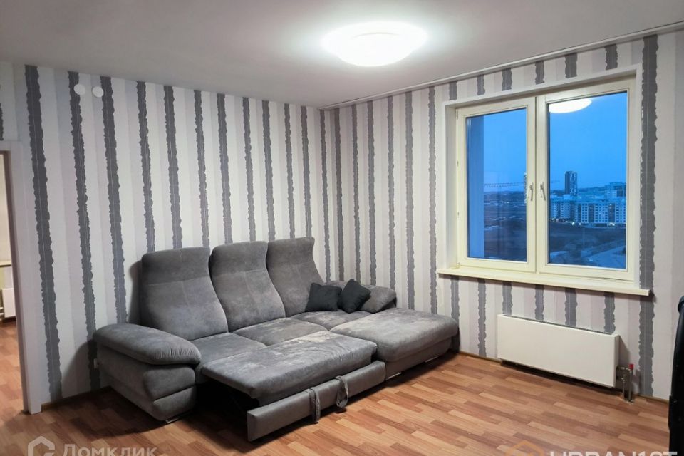 Сдаётся 2-комнатная квартира, 68 м²