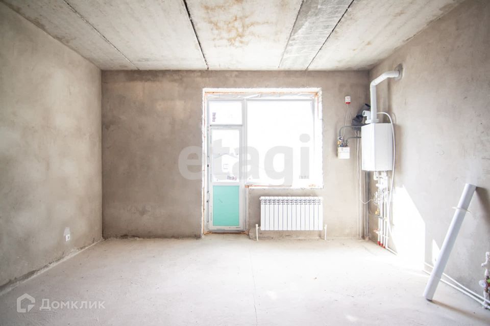 Продаётся 3-комнатная квартира, 132.2 м²