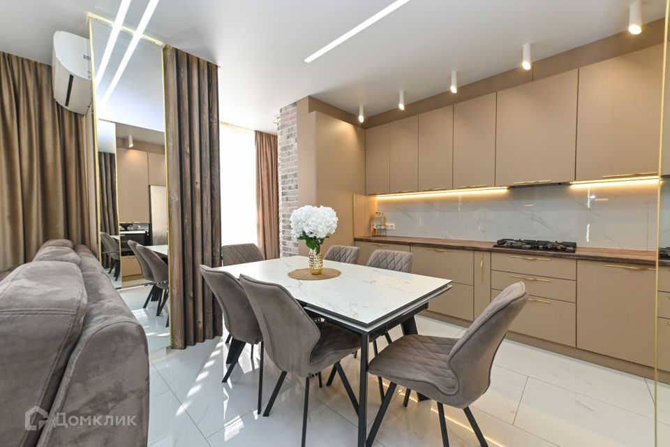 Продаётся 3-комнатная квартира, 71.5 м²