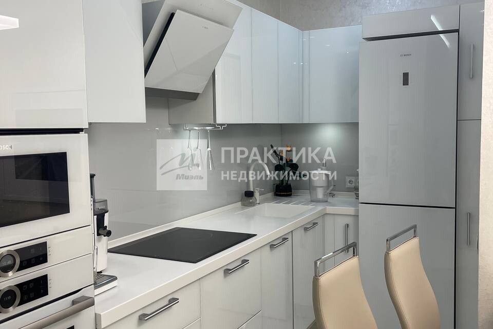 Продаётся 2-комнатная квартира, 70 м²