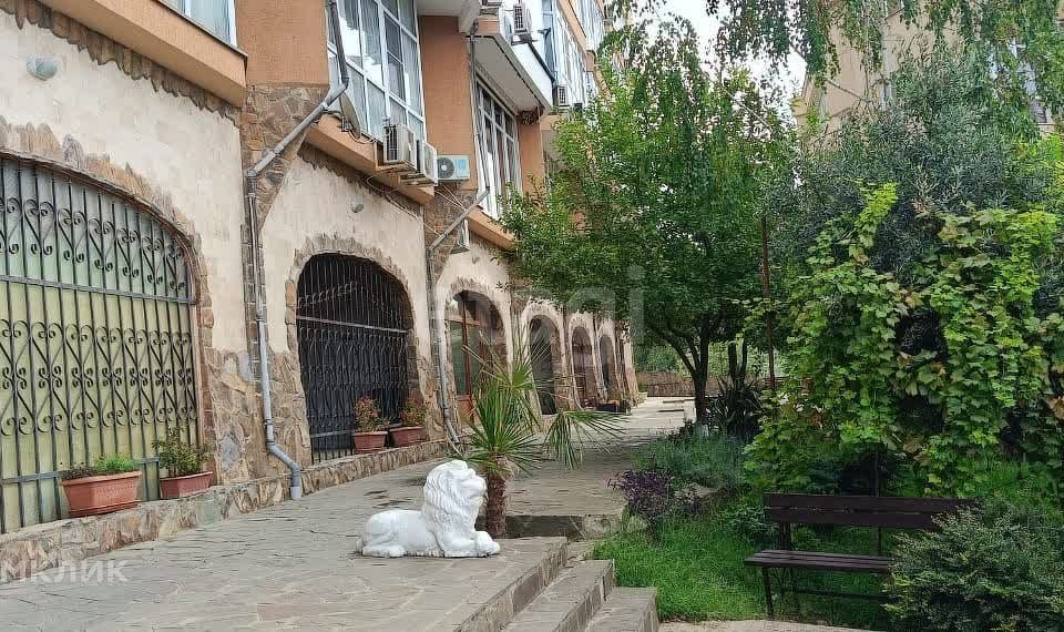 Продаётся 3-комнатная квартира, 55 м²