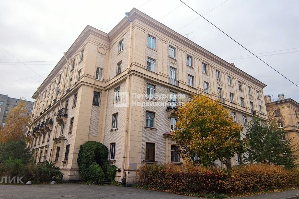 Продаётся 2-комнатная квартира, 54.4 м²