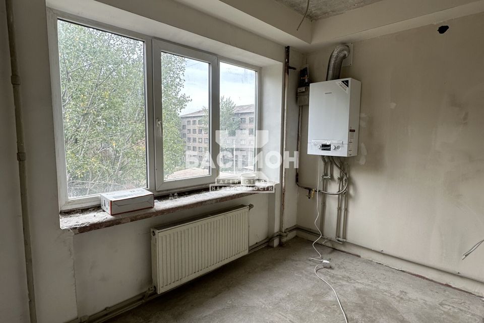 Продаётся 2-комнатная квартира, 42 м²