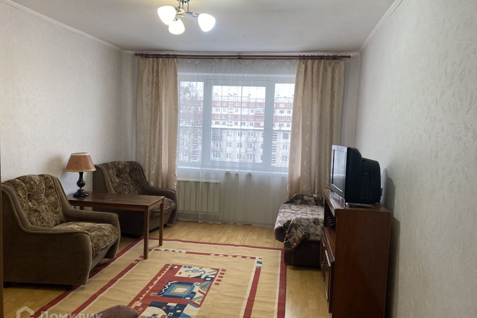 Сдаётся 1-комнатная квартира, 42 м²