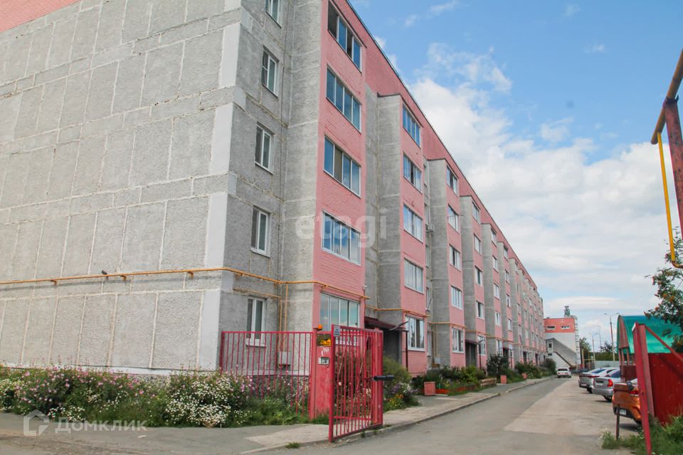 Продаётся 1-комнатная квартира, 53 м²
