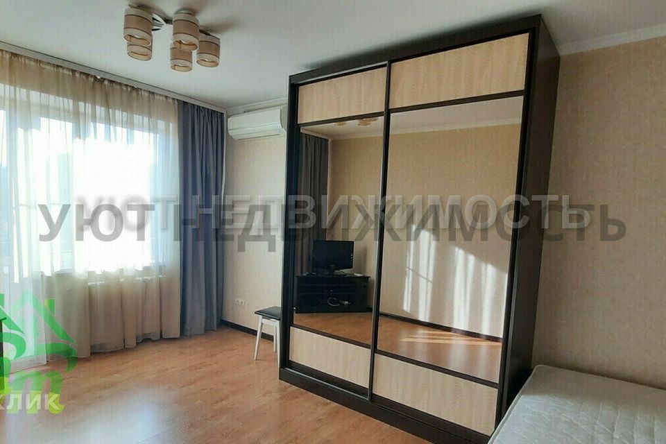 Сдаётся 1-комнатная квартира, 33 м²