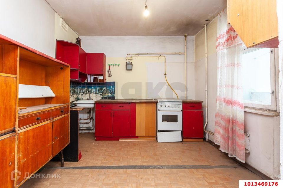 Продаётся 3-комнатная квартира, 90 м²