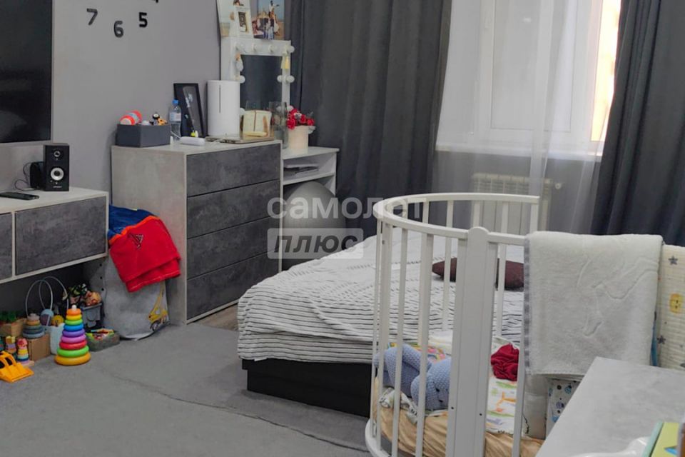Продаётся 1-комнатная квартира, 44.2 м²