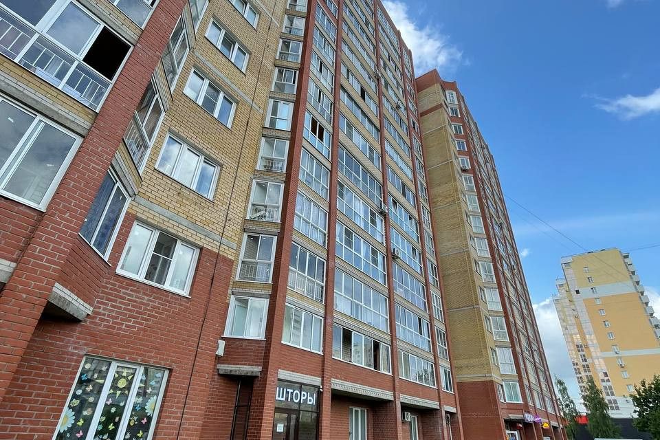 Продаётся 3-комнатная квартира, 95 м²