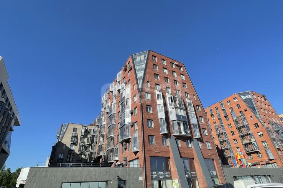 Продаётся 3-комнатная квартира, 112.4 м²