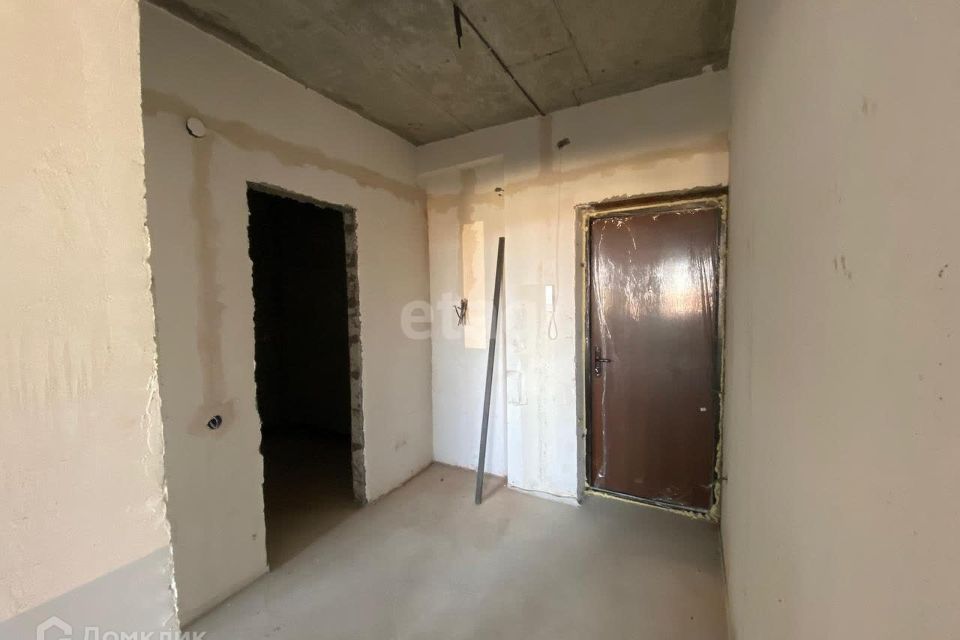 Продаётся 1-комнатная квартира, 38 м²