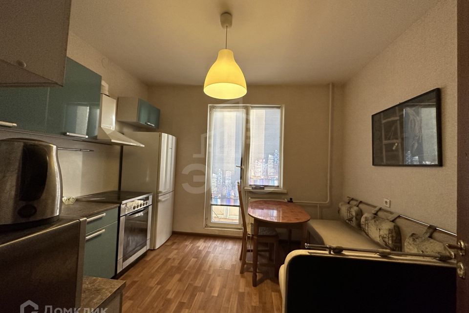 Сдаётся 1-комнатная квартира, 38 м²