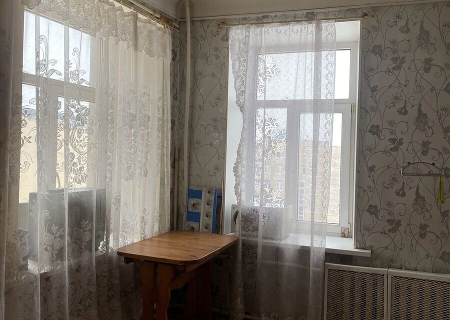 Продаётся комната в 4-комн. квартире, 13.5 м²