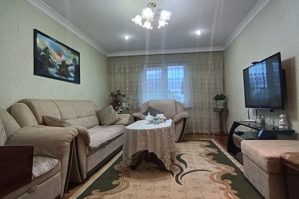 Продаётся 5-комнатная квартира, 104 м²