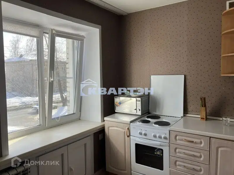Продаётся 1-комнатная квартира, 32 м²