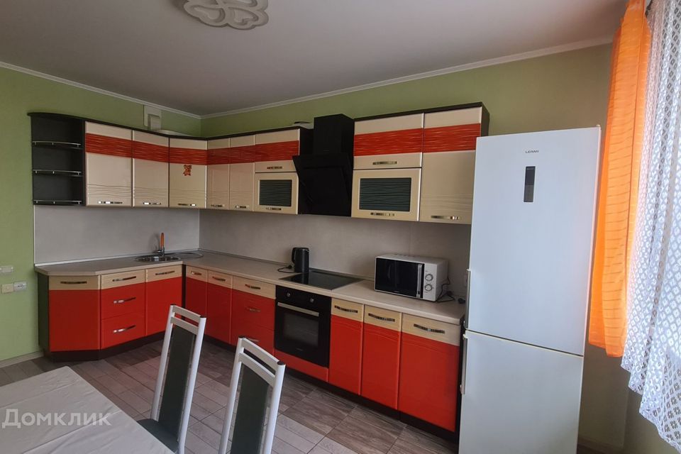 Сдаётся 2-комнатная квартира, 68.9 м²