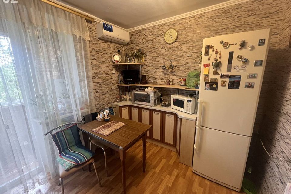 Продаётся 3-комнатная квартира, 70 м²