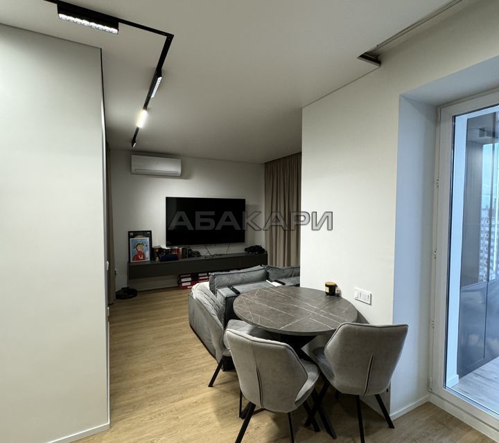 Сдаётся 1-комнатная квартира, 47 м²