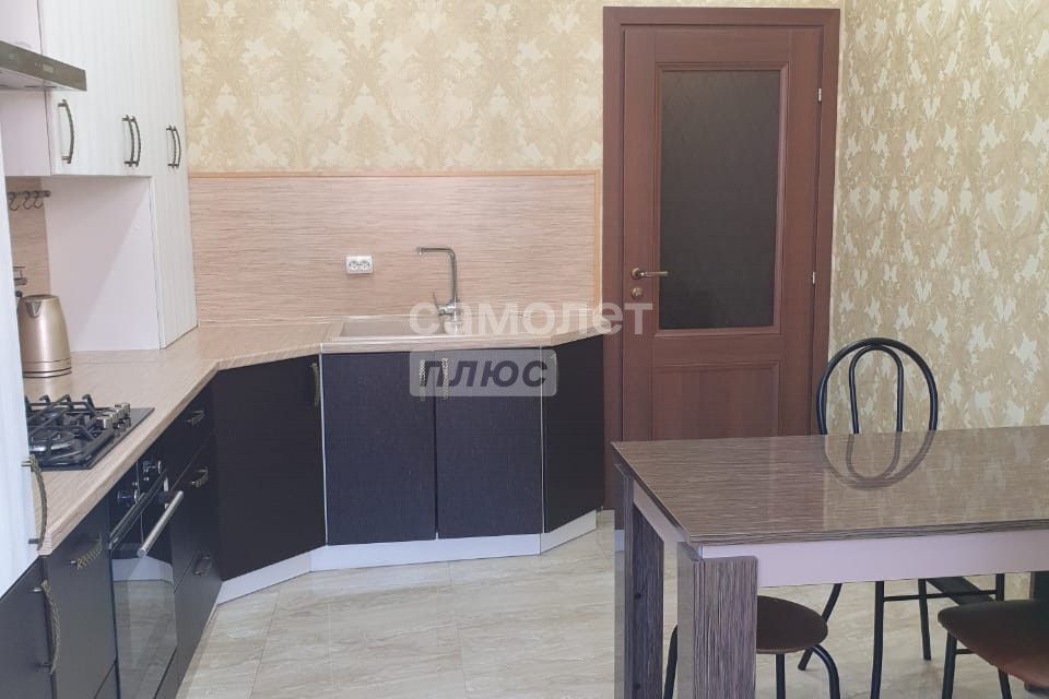 Продаётся 1-комнатная квартира, 38.9 м²