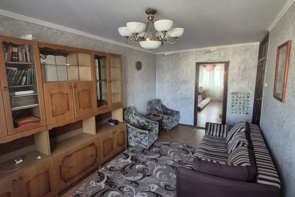 Продаётся 3-комнатная квартира, 63 м²