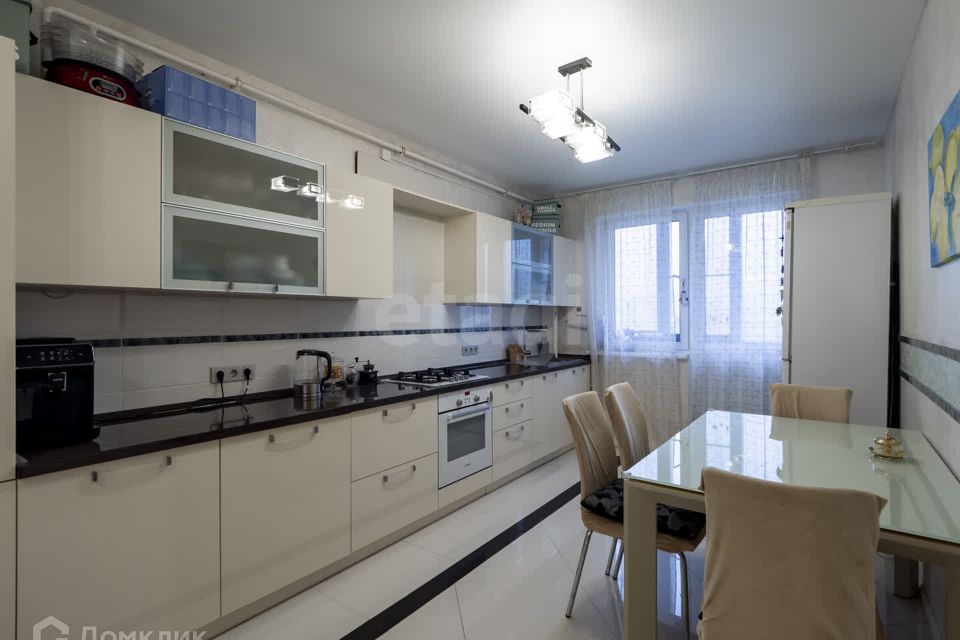 Продаётся 2-комнатная квартира, 67 м²