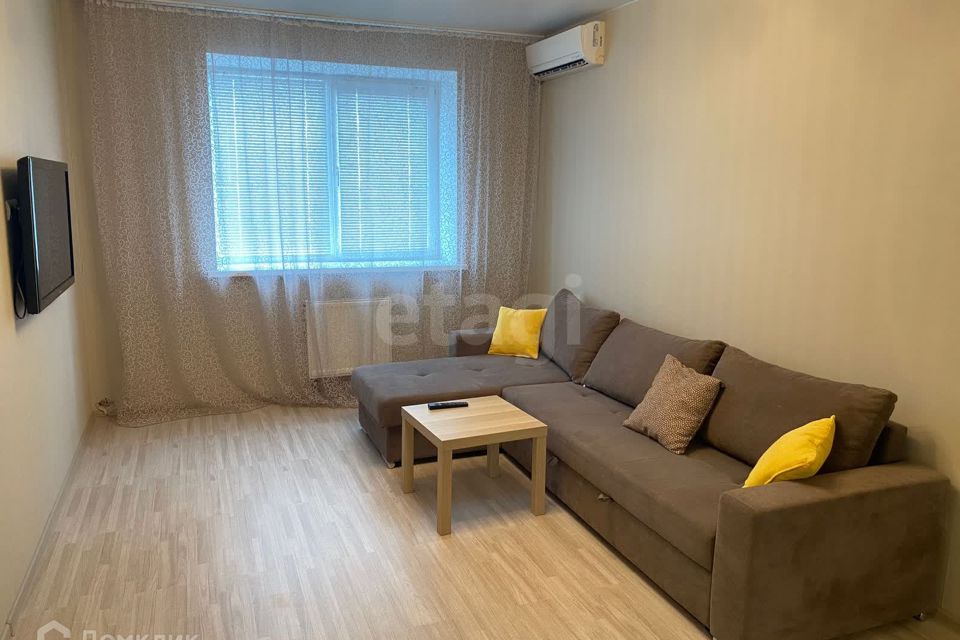 Сдаётся 1-комнатная квартира, 40 м²
