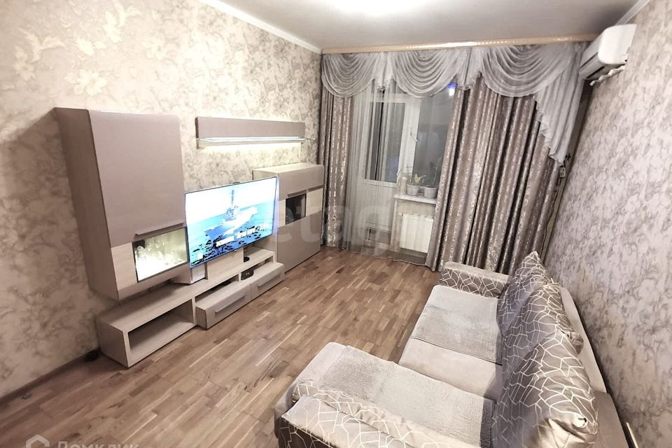 Продаётся 2-комнатная квартира, 55.4 м²
