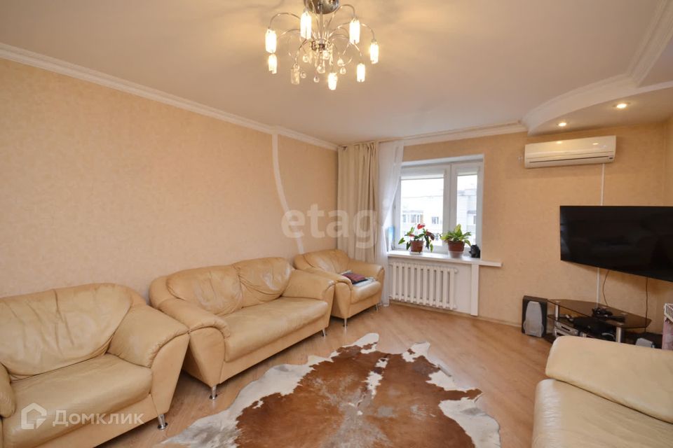 Продаётся 3-комнатная квартира, 93.3 м²