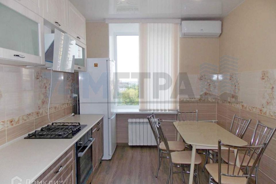Сдаётся 2-комнатная квартира, 57 м²