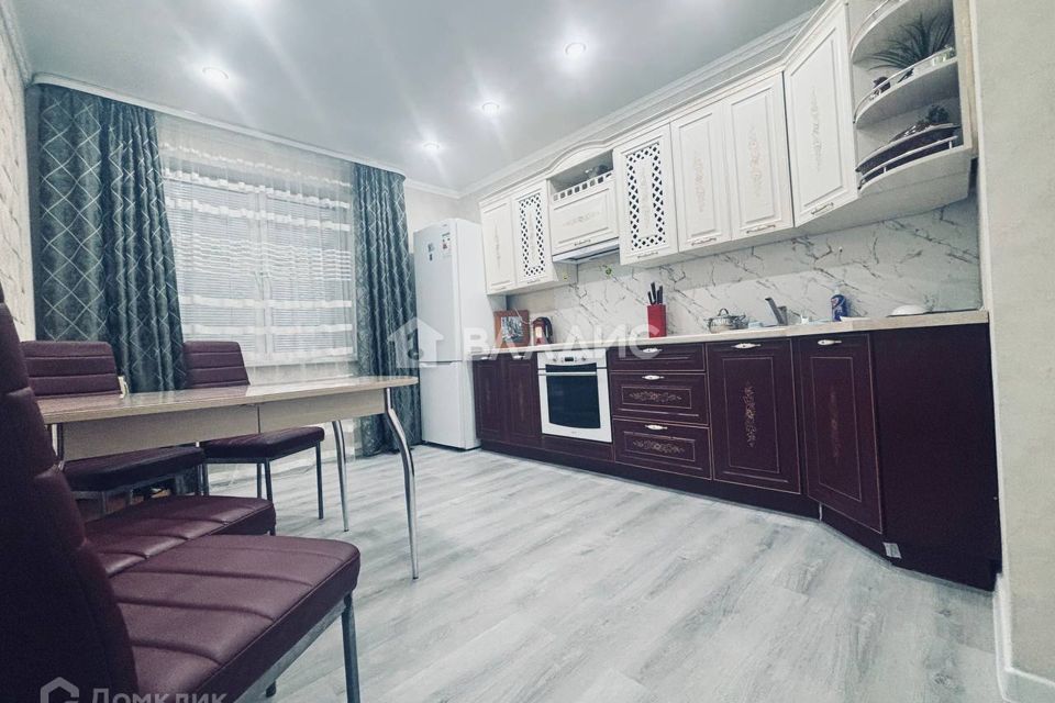 Сдаётся 2-комнатная квартира, 57 м²