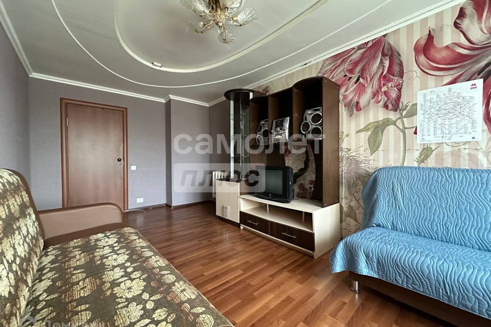 Продаётся 1-комнатная квартира, 41.8 м²