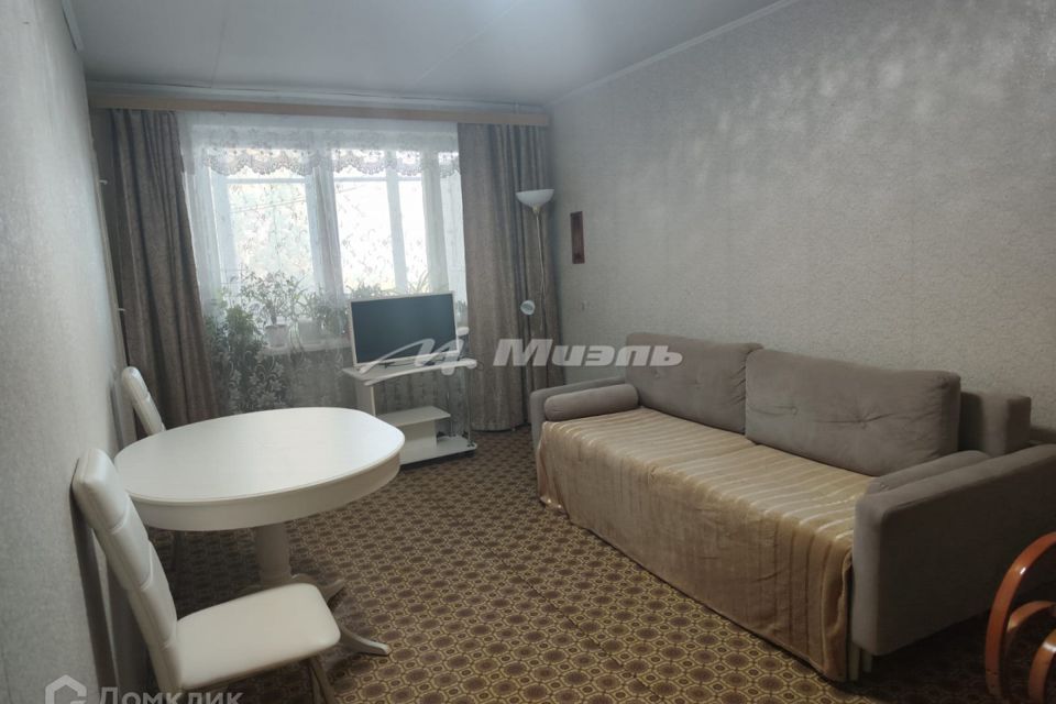 Сдаётся 3-комнатная квартира, 57.8 м²