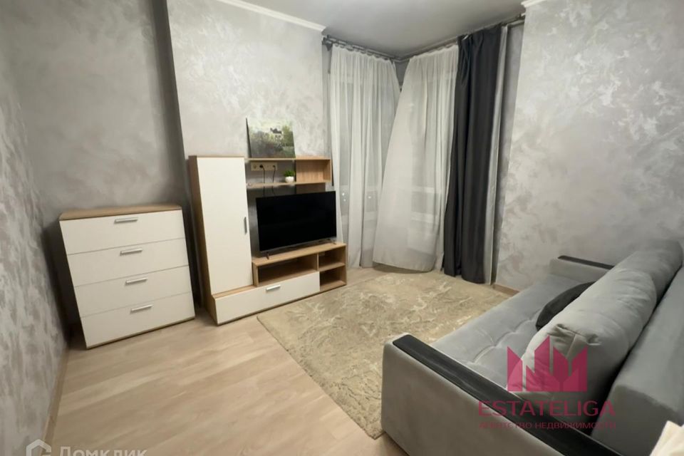 Сдаётся 2-комнатная квартира, 54 м²