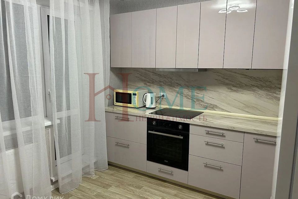 Сдаётся 1-комнатная квартира, 40 м²