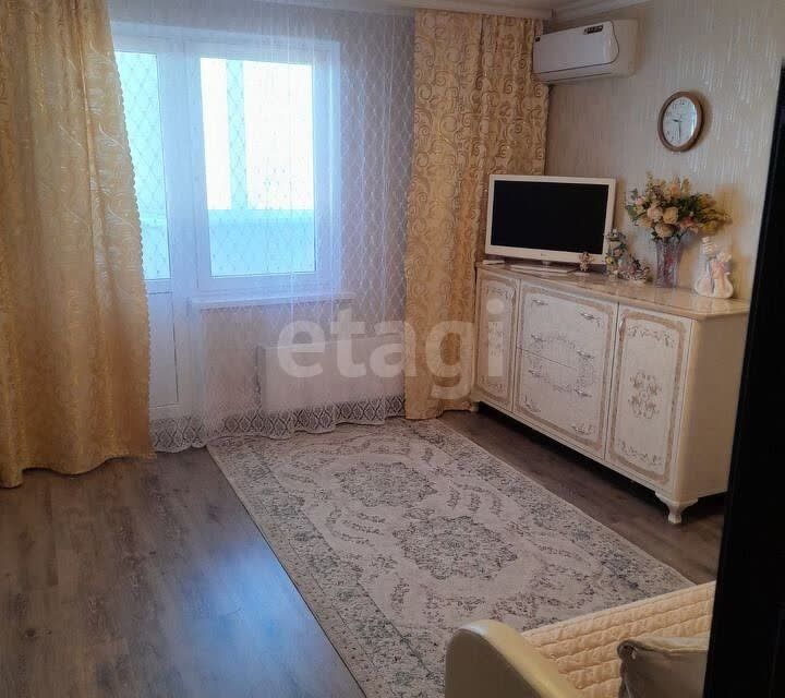 Продаётся 2-комнатная квартира, 75 м²