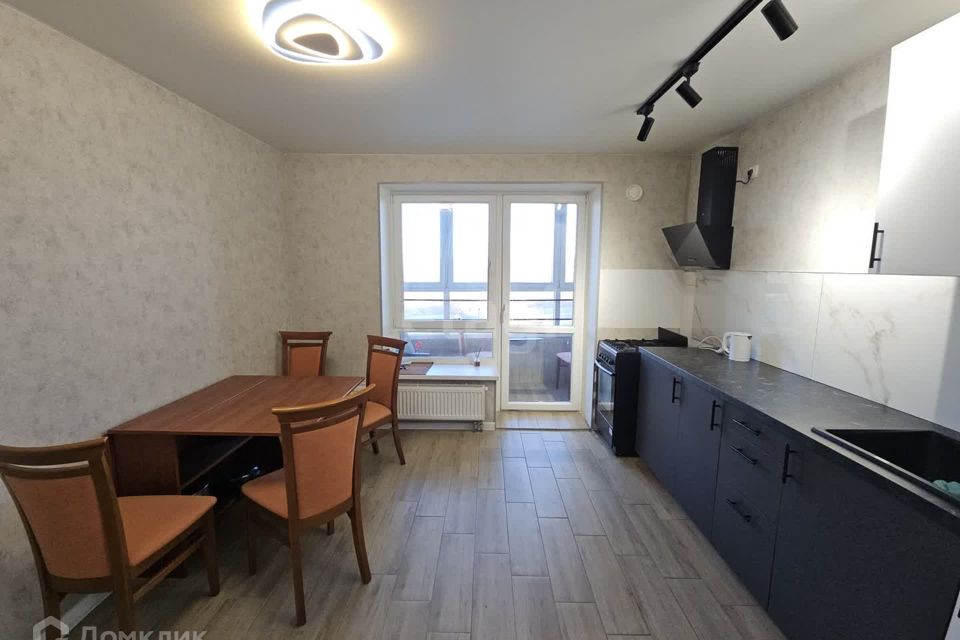 Продаётся 3-комнатная квартира, 100.2 м²