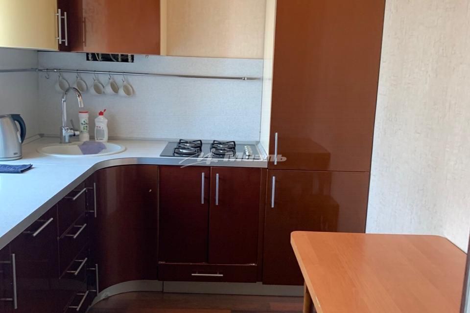 Продаётся 1-комнатная квартира, 37.9 м²