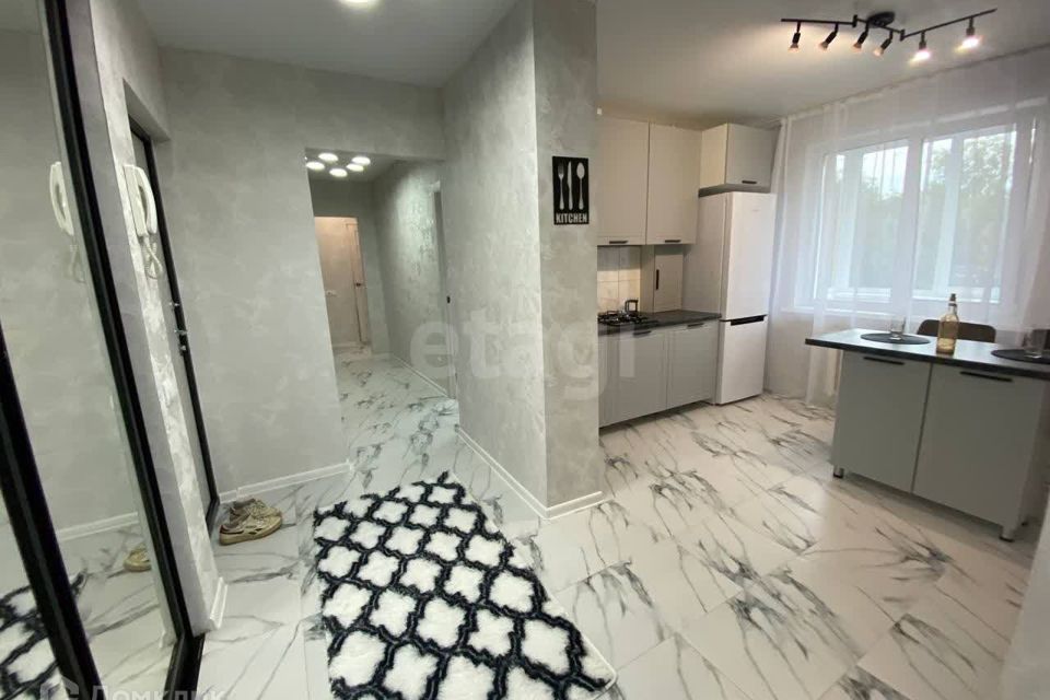 Продаётся 3-комнатная квартира, 67.3 м²