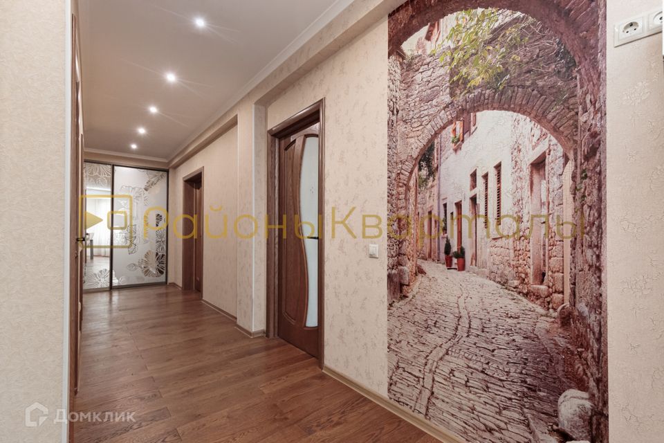 Продаётся 2-комнатная квартира, 81.6 м²