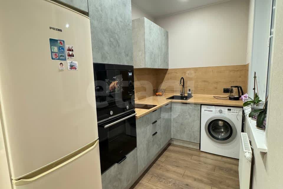 Сдаётся 2-комнатная квартира, 42 м²