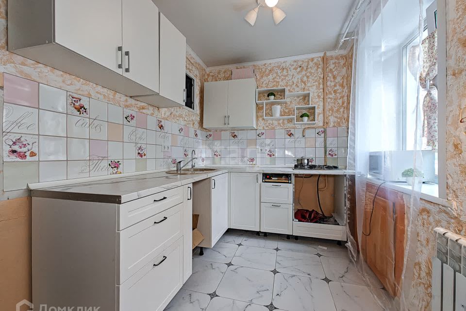 Продаётся 3-комнатная квартира, 56.4 м²