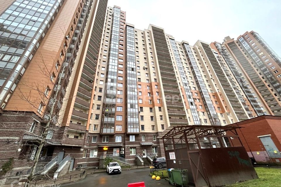 Продаётся 1-комнатная квартира, 35.8 м²