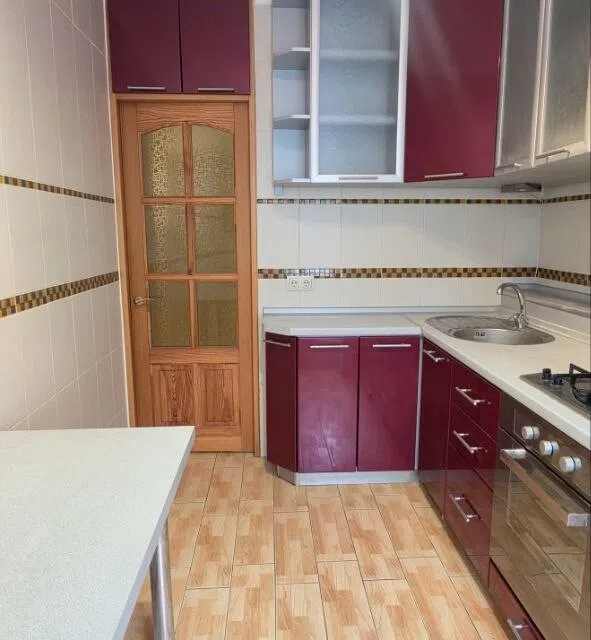 Продаётся 3-комнатная квартира, 60 м²