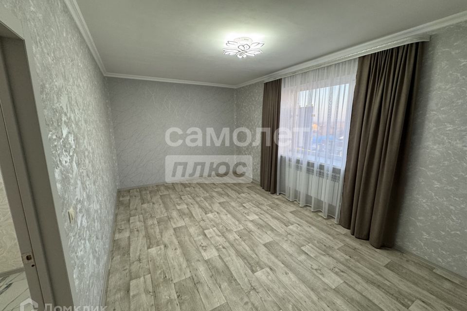 Продаётся 1-комнатная квартира, 38 м²