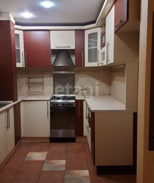 Продаётся 3-комнатная квартира, 82 м²