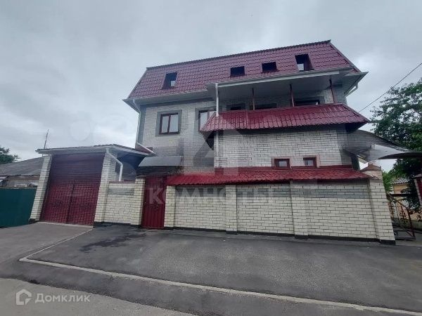 Продаётся 4-комнатная квартира, 115.5 м²