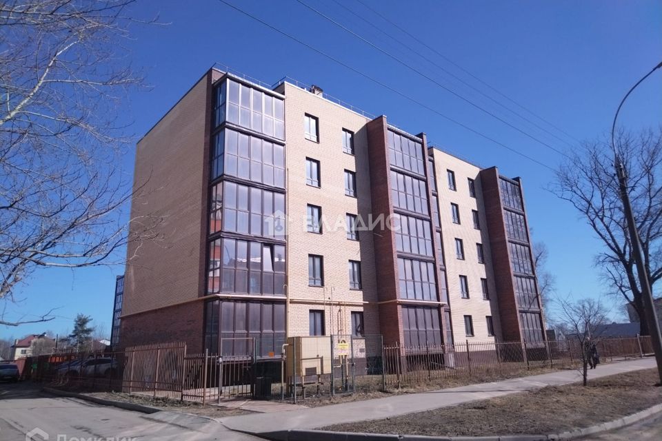 Продаётся 3-комнатная квартира, 103 м²